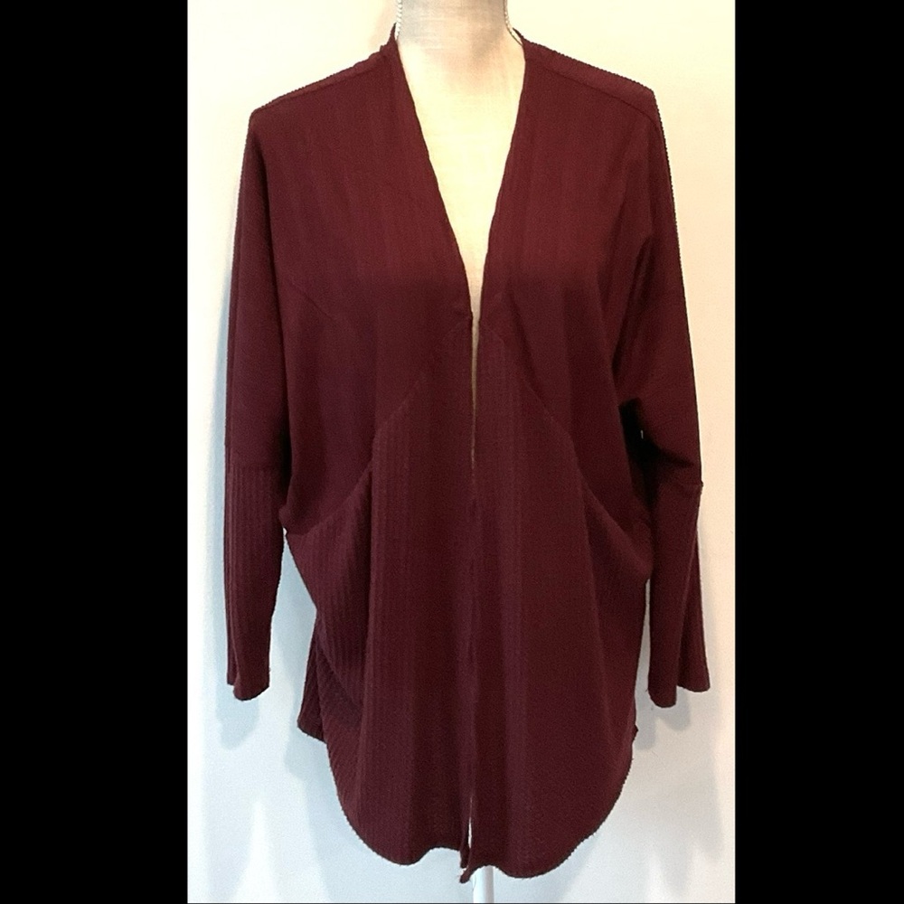 MAURICES Waffle Knit Cardigan - EUC